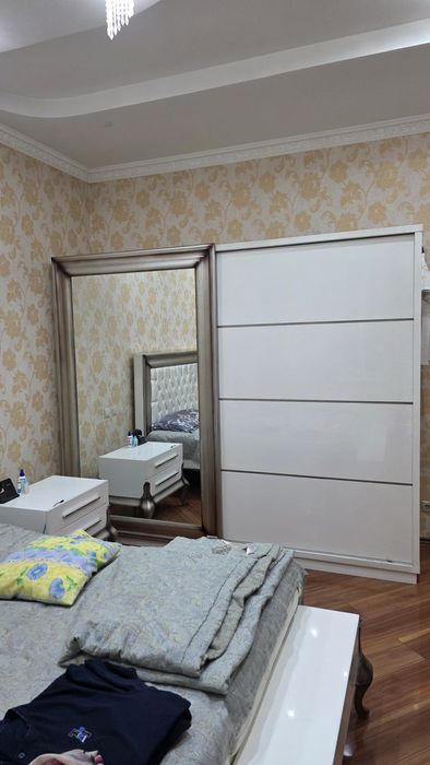 Здравствуйте! Продаётся спальный гарнитур