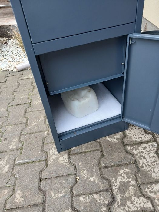 Cutii postal pentru colete si plicuri