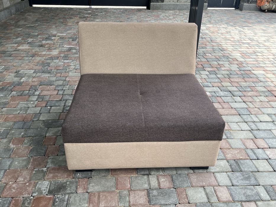 Удобное кресло.