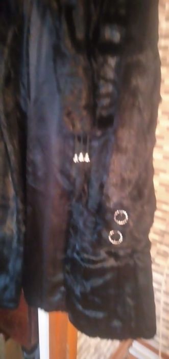 Продам новую шубу