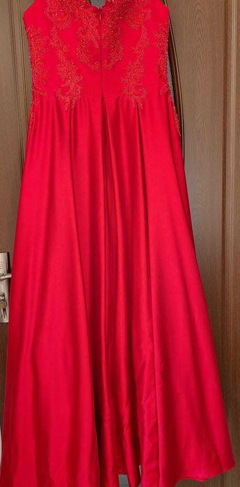 Официална рокля!