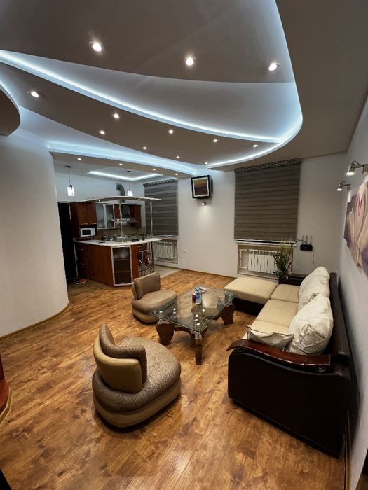 Сдаётся в аренду кв 1/1/4 возле ул Тараса Шевченко. Своя