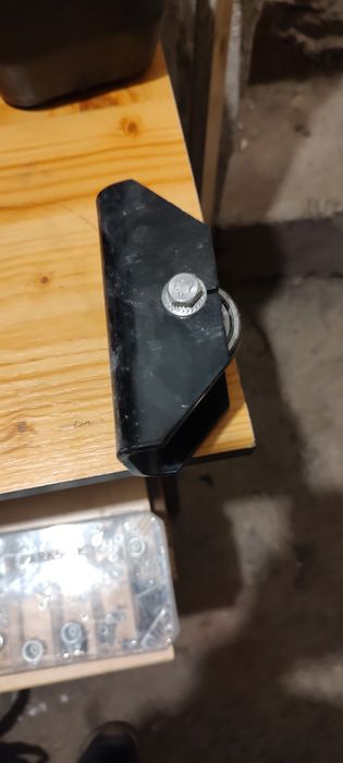 Rola role cu rulment pentru poartă culisanta