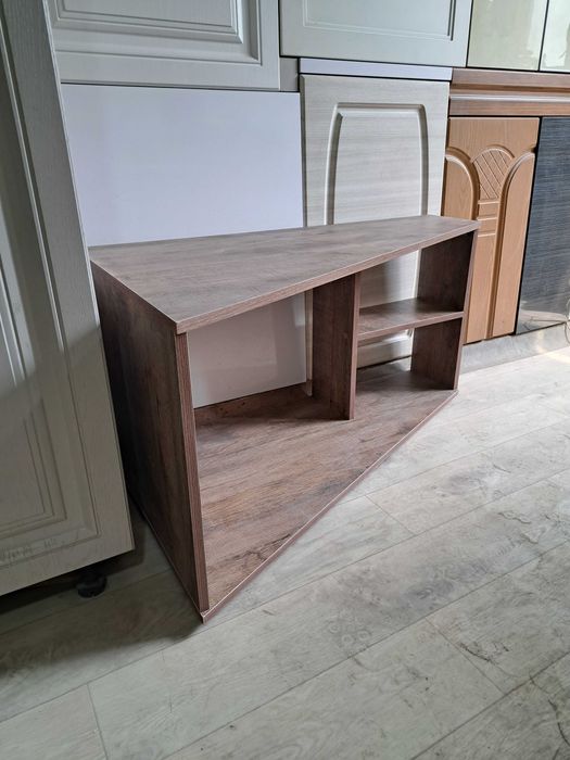 Журнальный столик