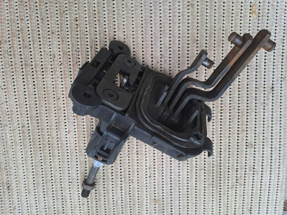 Cutie viteze manuala 5 trepte 717400 pentru Mercedes W123 Cobra