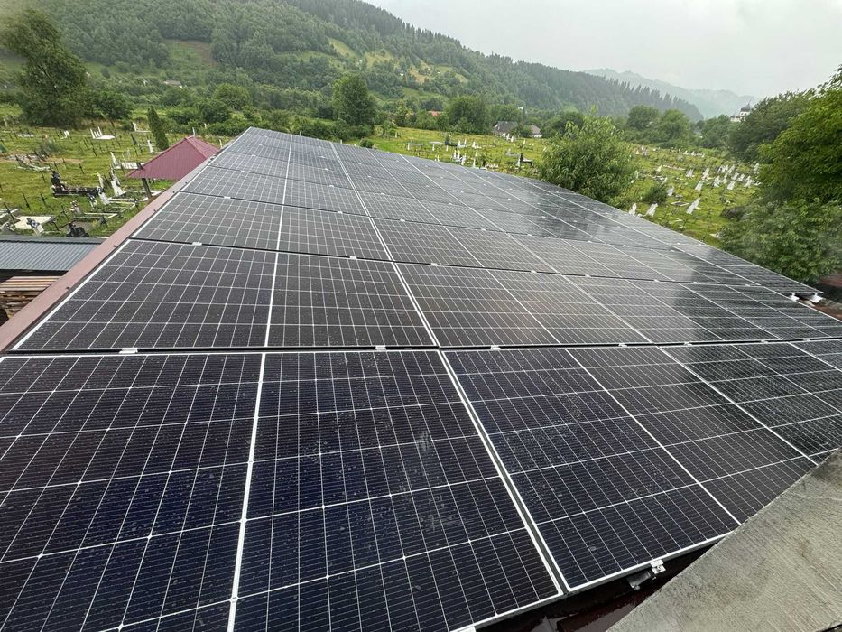 Sistem complet 8 kw hibrid Kit fotovoltaic cu acumulator 10.24 kw