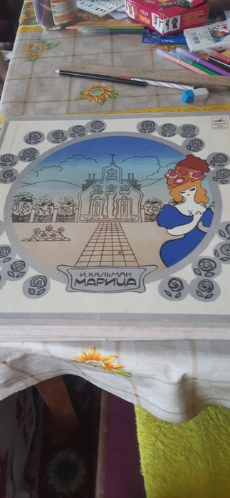 Отдам ноты, пластинки, книги