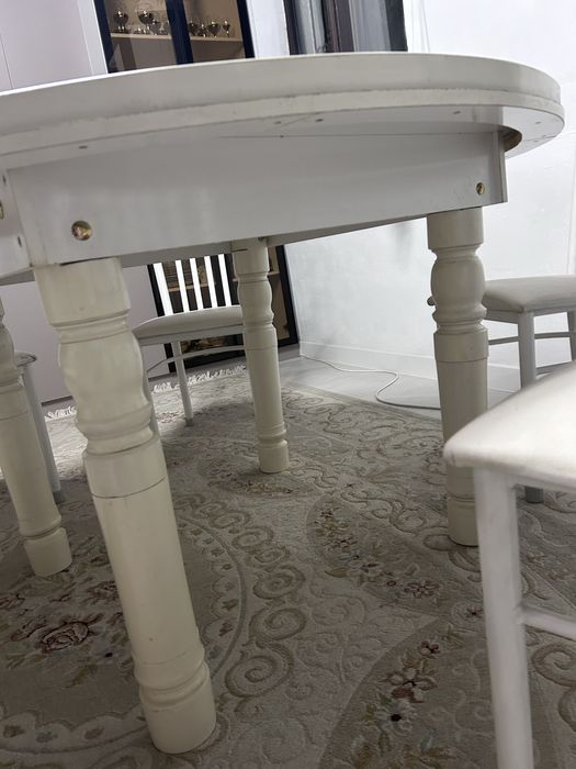 Стол и стуля 5 шт