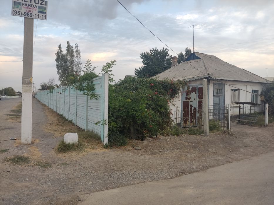 Uy sotiladi mihaylovkada yoʻlni boʻyida biznes va seh uchun zoʻr joy