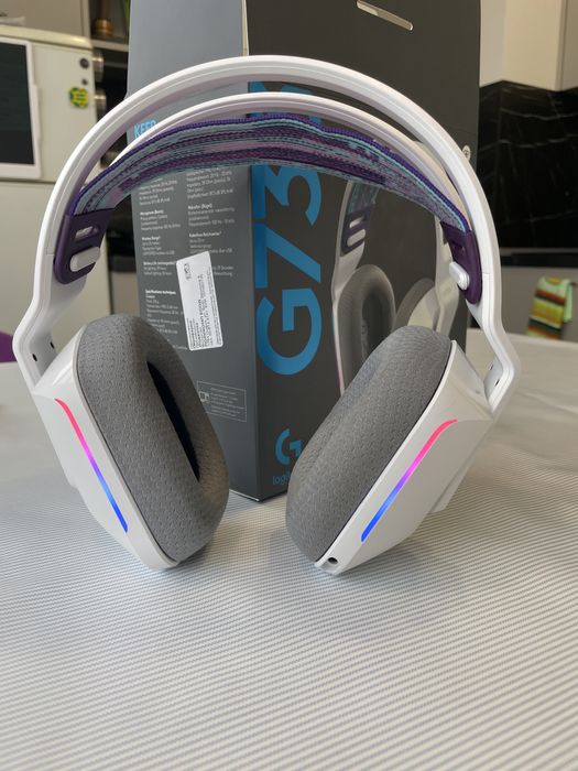 Гейминг слушалки Logitech - G733, безжични, бели