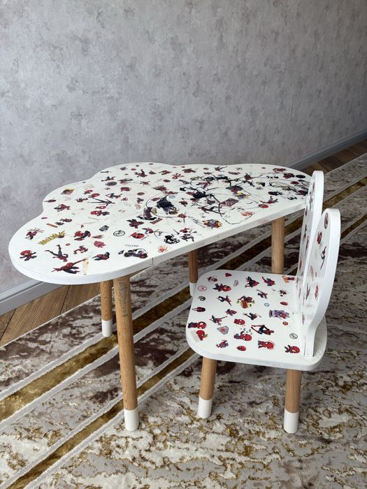 Детский столик 1-3 года