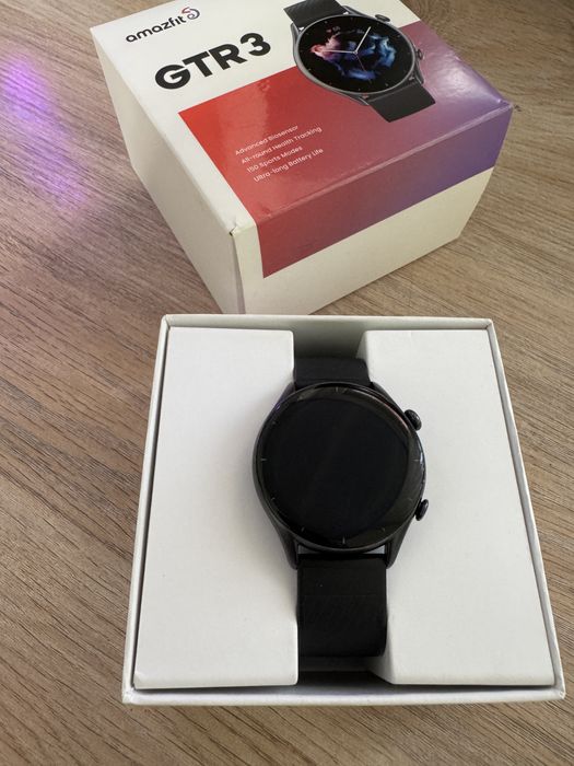 Продаю смарт-часы Amazfit GTR3