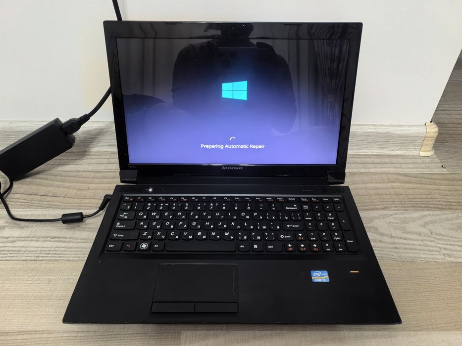 Laptop Lenovo V570C i3 intel Pentium cu acumulator