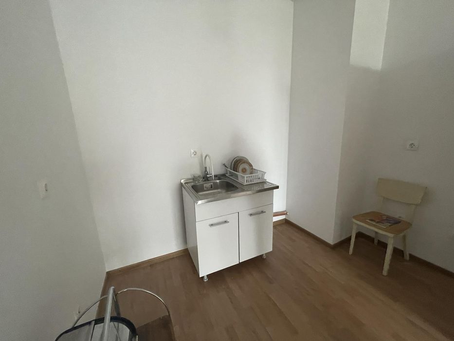 Дава се под наем Двустаен апартамент в Пловдив, Каменица 1 - 55 кв.м за 250 € - Снимка #1