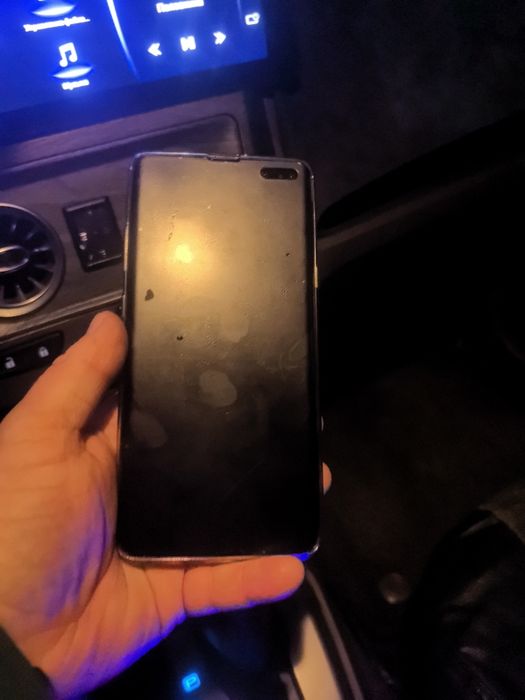 Продам Samsung s10 5g