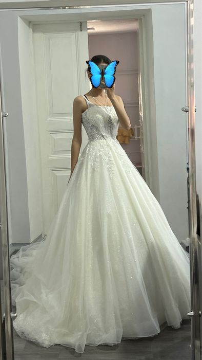 Продается Свадебное платье. Надето один раз!