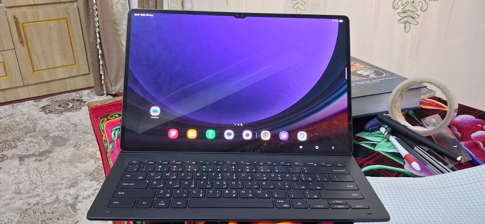 Samsung galax tab S 9 ultira.  Самсунг галакси таб S9 ултра