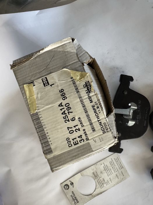 Оригинални задни накладки BMW 5 F07 7 F01