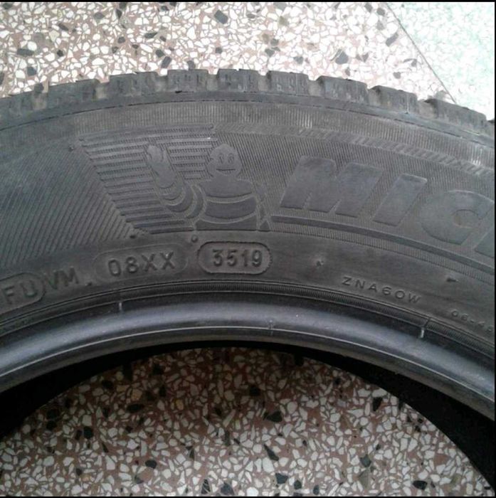 2 бр. всесезонни Michelin Crossclimate 215/55/16