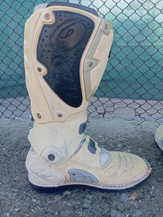 Детски ботуши Oneal 39 и SIDI 41 номер