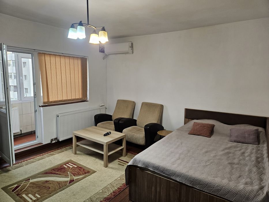 PROPRIETAR- Apartament 1 camera 40 mp - POITIERS