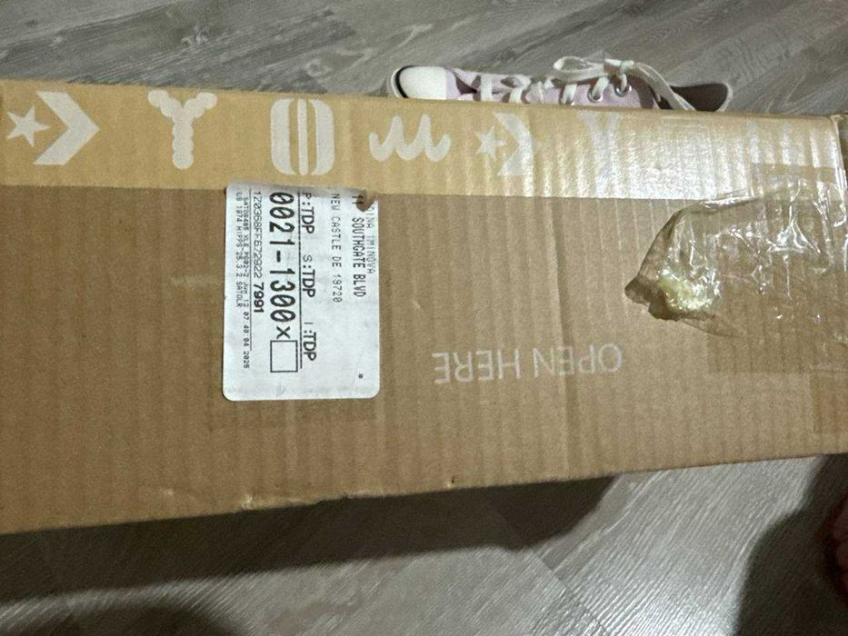 Продаются женские кеды Converse All Star