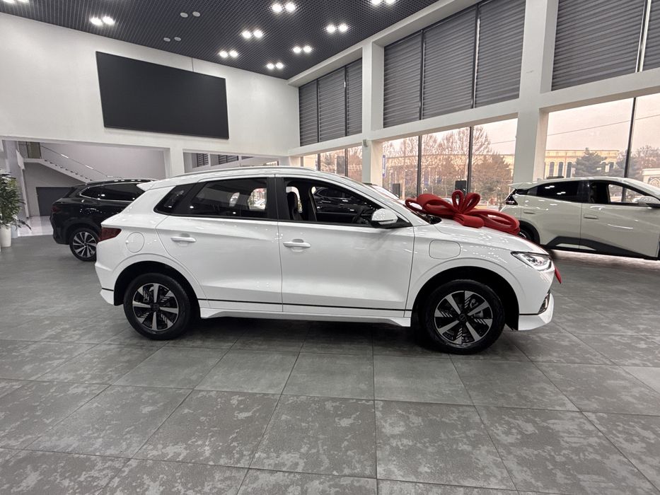 Новый BYD E2 / 405km