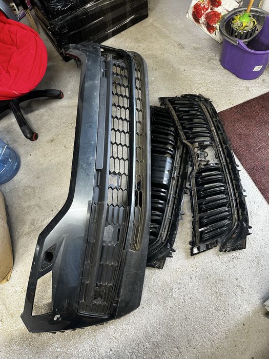 Bară față grile skoda kodiaq.
