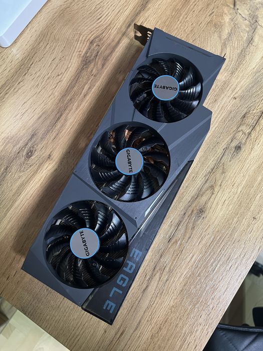 Видеокарта rtx 3080 10гб gigabyte eagle