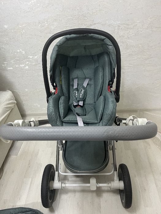 Продаётся коляска