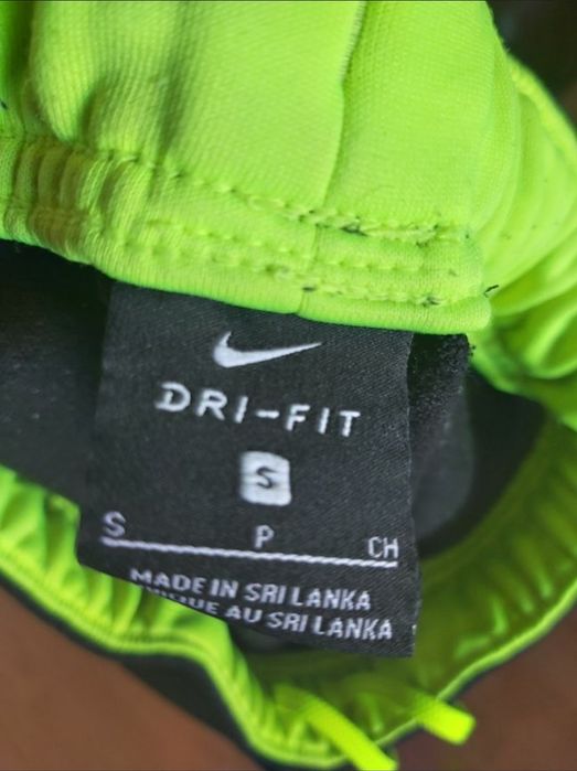 Оригинално долнище Nike Dri-Fit S