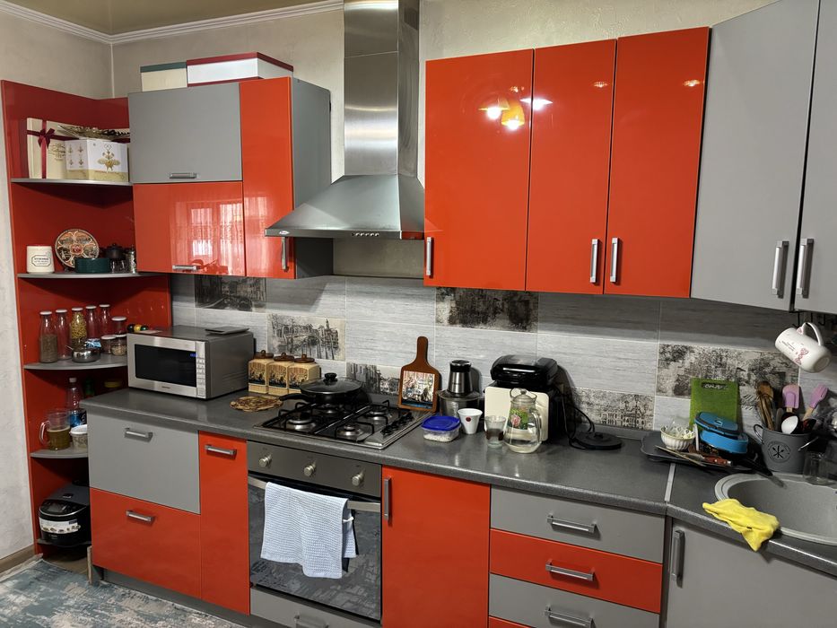 Продам кухонный гарнитур