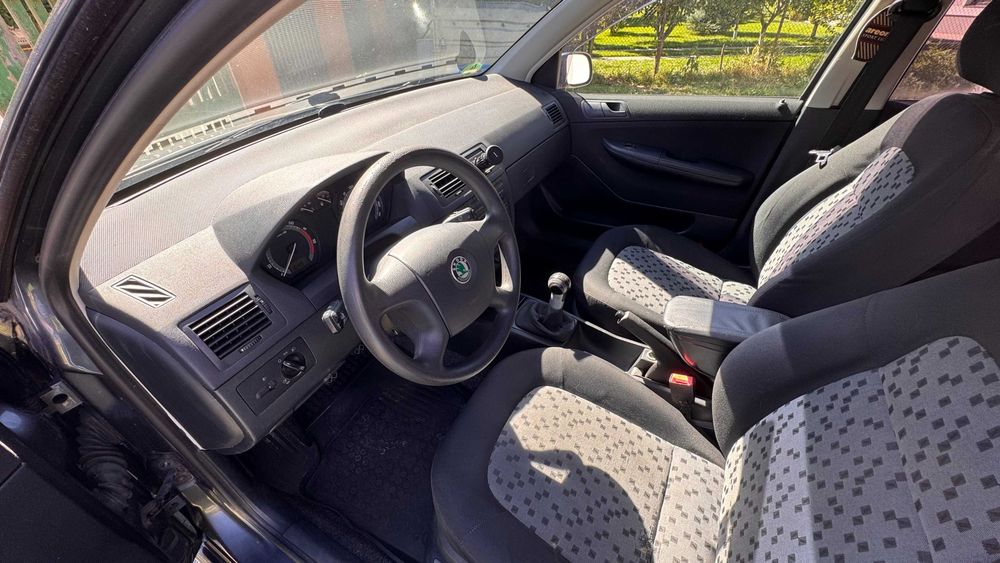 Skoda Fabia 2007 | 1.4 benzină, 75 CP | 184.000 km