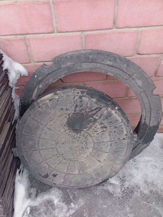 Люк полимерпесчанный