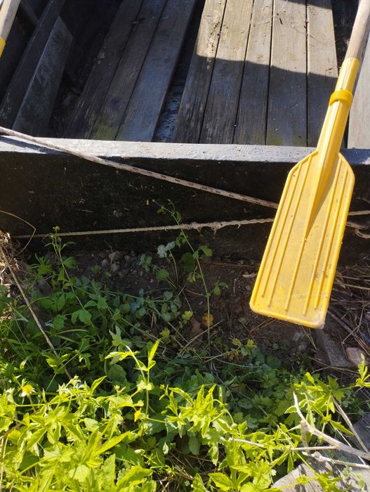 Лодка за риболов с колесар