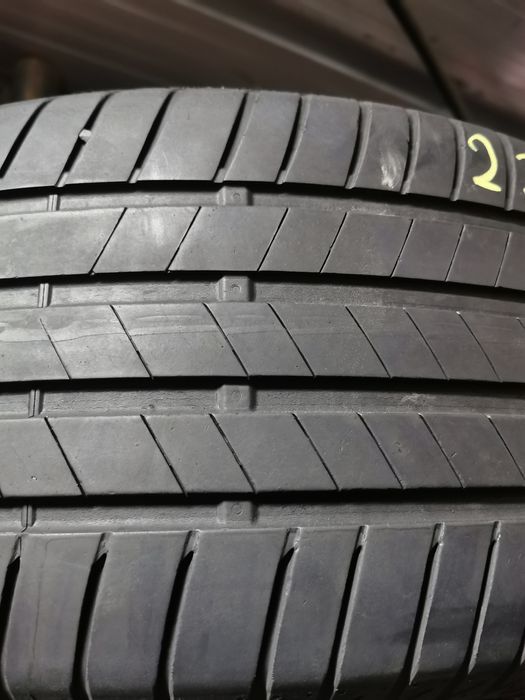 235 50 19 Anvelope de vara Bridgestone Audi A8 Hyundai Tucson Mercedes