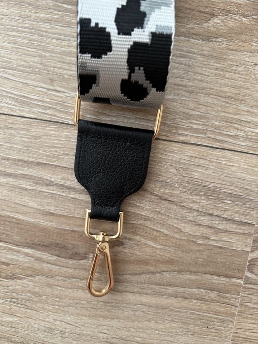 Чисто нова текстилна дръжка за чанта