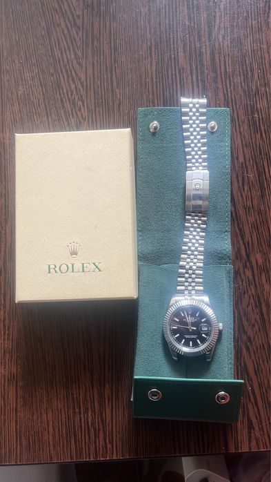 Rolex funcitonal lipseste surub la curea