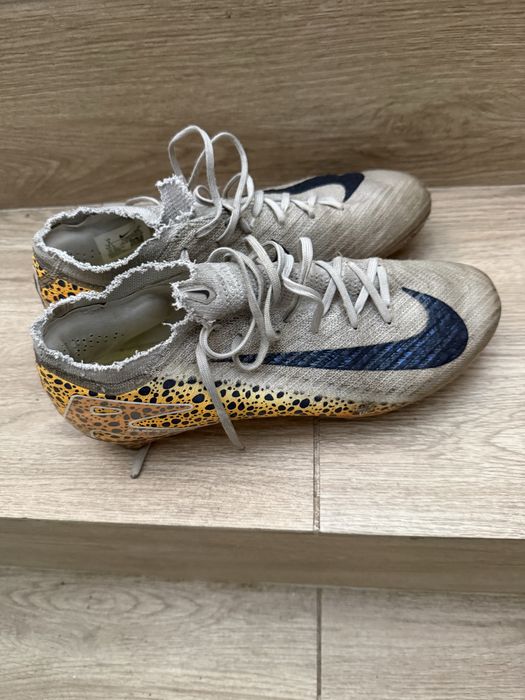 vand ghete de fotbal superfly elite