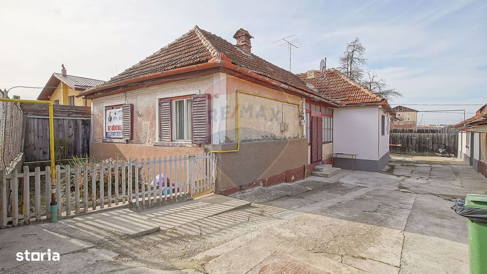 Casă cu două corpuri+teren 230 mp De Vanzare, Strada Carierei, Brașov