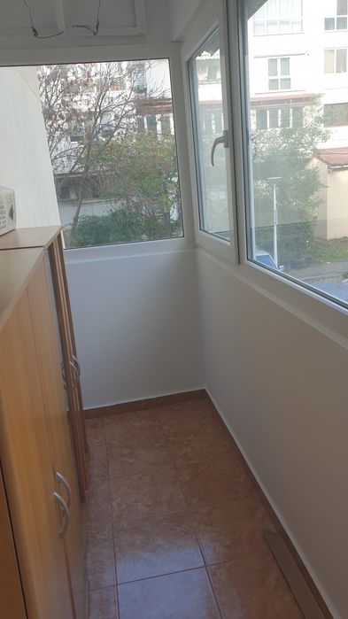 Apartament 3 camere de închiriat Brăila