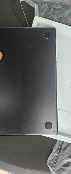 Macbook pro 14 inch. M3 pro. 18/512