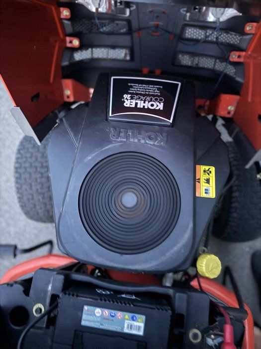 Tractoras gradina deszapezit lama zapada 26 CP