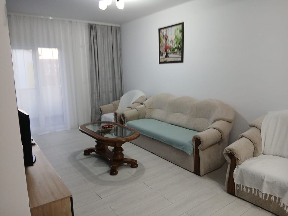 Închiriez apartament cu două camere Giroc