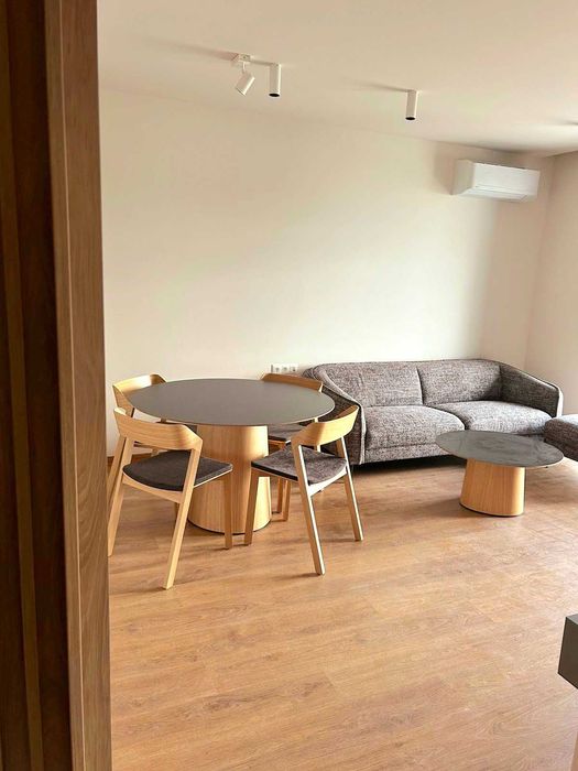 Продава се Двустаен апартамент в София, Стрелбище - 68 кв.м за 2456 €/кв.м - Снимка #3