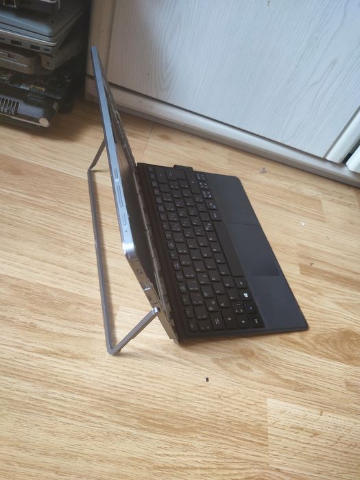 Carcasa display + Tastatura Detașabilă - Acer Switch 3 N17H1