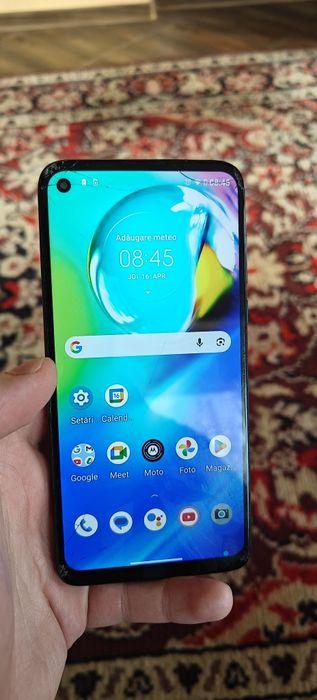 Huawei p30 lite și Motorola g8 power