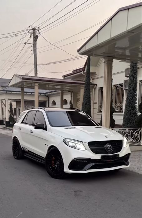 Mersedes Benz ML Amg 63 V8 BRABUS 5.5