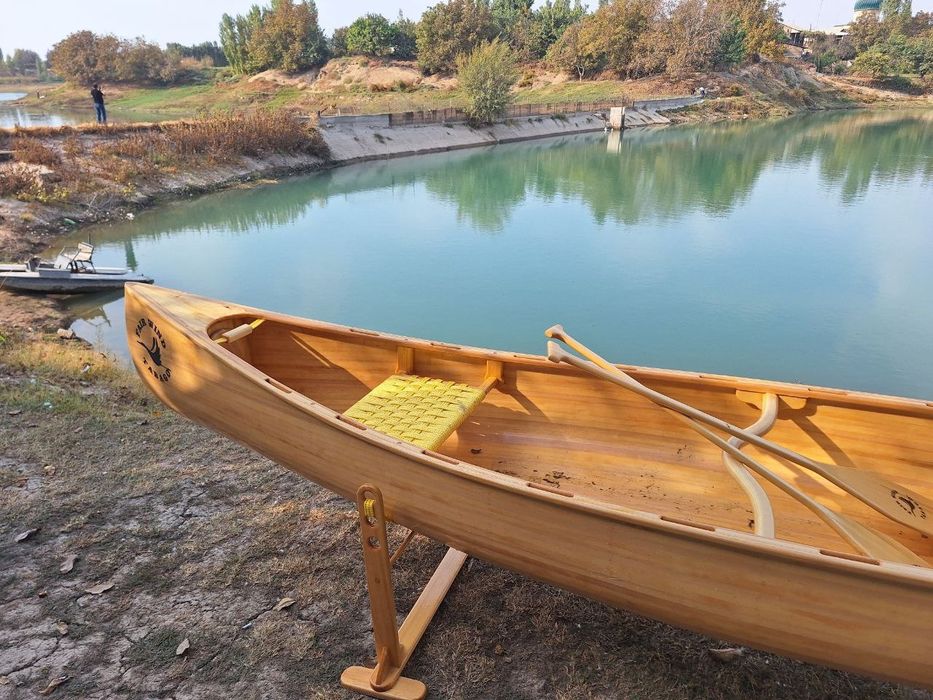 Авторское каноэ из сосновой рейки