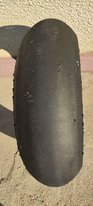 Vand anvelope moto Pirelli utilizate